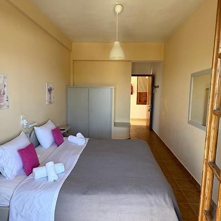 Romanza Rooms Poúlithra المظهر الخارجي الصورة